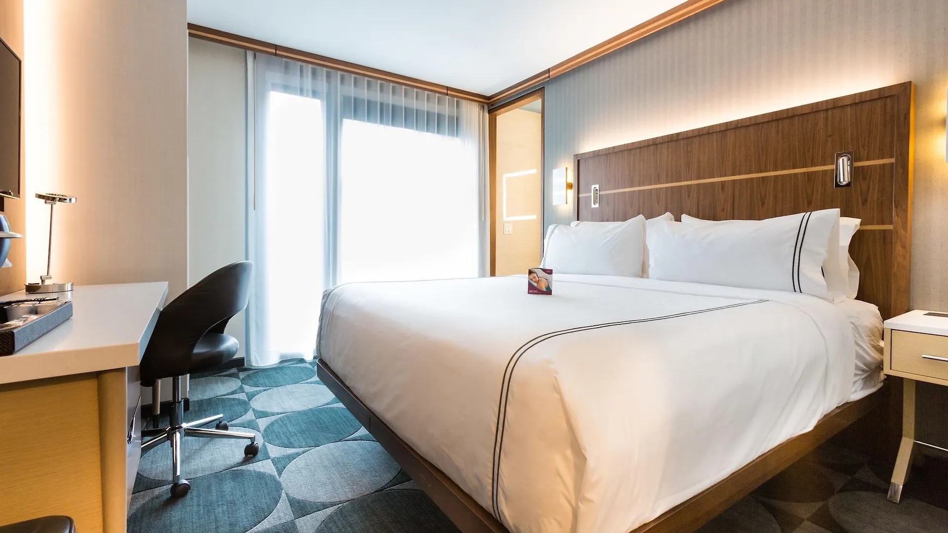 Crowne Plaza Hy36 Midtown Manhattan By Ihg New York