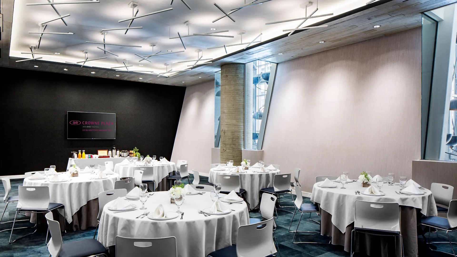 Hotel Crowne Plaza Hy36 Midtown Manhattan By Ihg New York