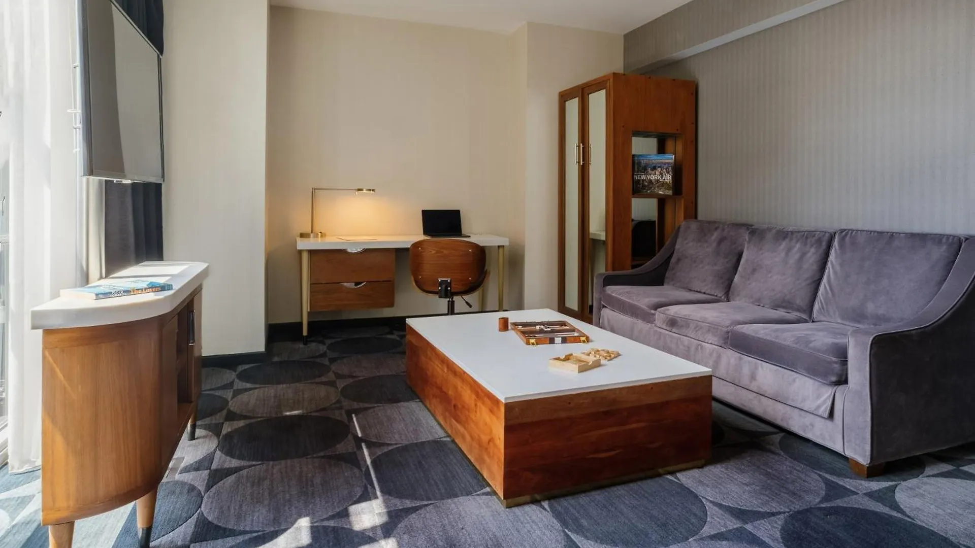 Hotel Crowne Plaza Hy36 Midtown Manhattan By Ihg New York
