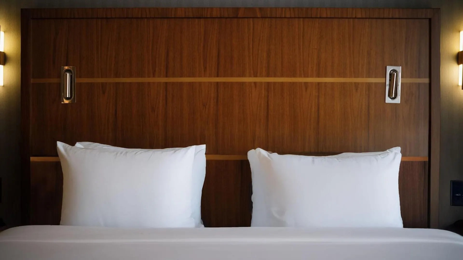 Crowne Plaza Hy36 Midtown Manhattan By Ihg New York